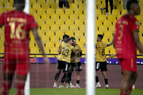 Así queda la tabla de posiciones luego del triunfo de Barcelona SC ante Aucas por la fecha 14 de Liga Ecuabet