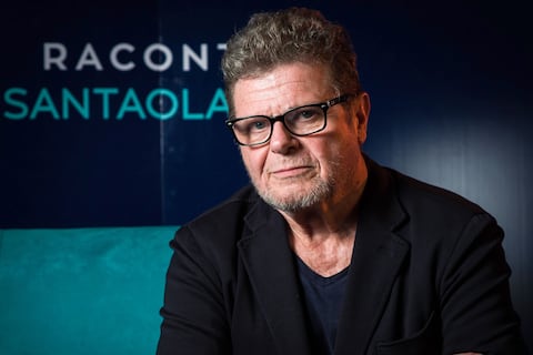 El argentino Gustavo Santaolalla da un vistazo a su pasado musical