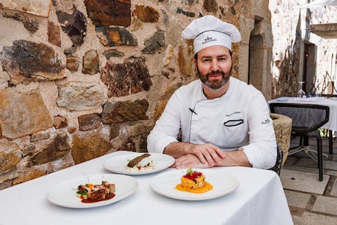 Francisco Romero: el chef extremeño que llega a Quito con las memorias de su tierra