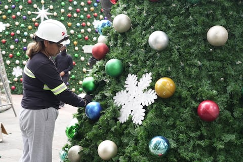 Presentaciones musicales, Black Week y el encendido del árbol de la ciudad: Malecón 2000 se viste de navidad
