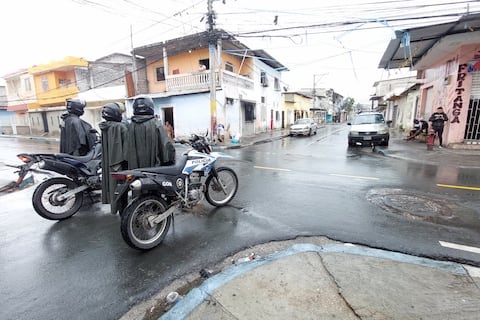 ‘Íbamos a encontrarnos para ir juntos a la iglesia’: hombre murió arrollado por patrullero tras balacera en la que un policía fue asesinado en Las Malvinas