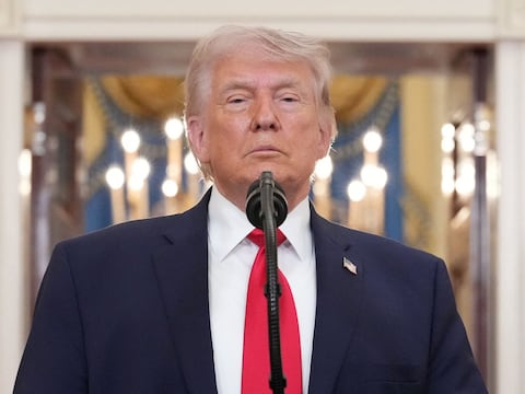 Donald Trump recuerda a Irán que le quedan 48 horas para llegar a un acuerdo que desbloquee el estrecho de Ormuz