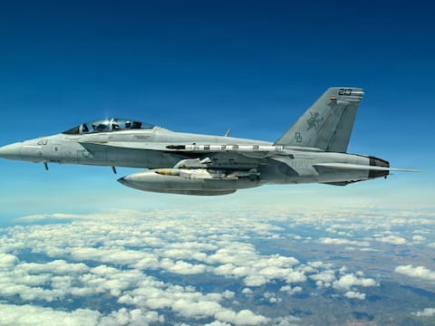 Ni misil ni bomba: El “kit” de Boeing que convierte chatarra aérea en un cazador de barcos letal