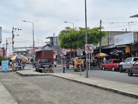 “A Pedernales lo saquearon”: diez años después, el epicentro del terremoto en Manabí aún espera el alcantarillado