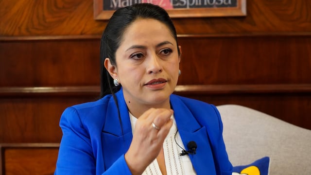 ‘Agotaremos todas las instancias legales, una de ellas es la Corte Constitucional’, dice prefecta Paola Pabón sobre ley urgente para la eficiencia en los GAD