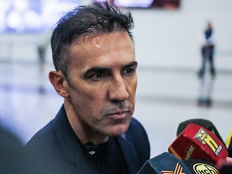 ‘Cualquier entrenador quisiera estar en un equipo gigante’, dice Vicente Sánchez, que arribó a Guayaquil para dirigir a Emelec