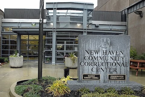 La racha más letal en las cárceles de Connecticut: Ecuatoriano acusado de abuso sexual es el último fallecido en custodia