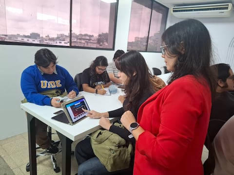 ‘Encontramos jóvenes brillantes pero inseguros’: así es la brecha silenciosa antes de ingresar a la universidad
