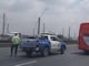 Vehículo averiado genera congestión en el puente de la Unidad Nacional