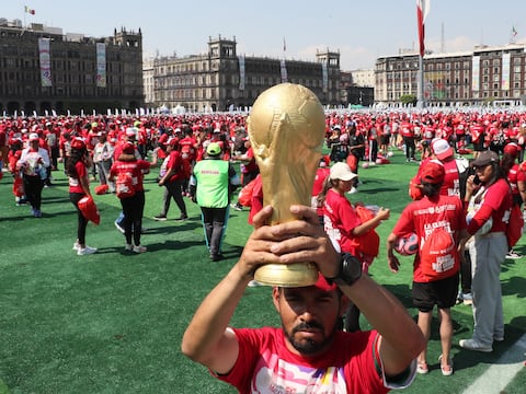 Ciudad de México alcanzó Récord Guinness por clase de fútbol más grande del mundo