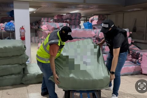 Senae decomisa 323 bultos con calzado valorados en $ 500.000 en Guayaquil