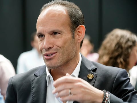 Francisco Egas llama a la unidad tras su reelección en la FEF y asume “una enorme responsabilidad”