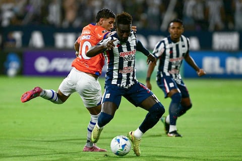 Alianza Lima, con Erick Castillo y Fernando Gaibor, queda eliminado de Copa Libertadores ante el debutante 2 de Mayo