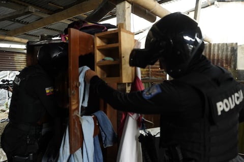 ¿Qué acciones debería tomar la Policía para proteger a los comercios víctimas de extorsiones? (O)