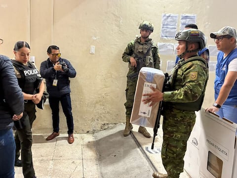 ‘Cuidado se encuentran con la Policía’, dice Reimberg sobre inicio de ley seca