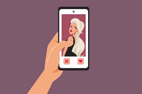 ¿Estás buscando imágenes sexuales en las redes? Así empieza la infidelidad digital: esto dice un sexólogo