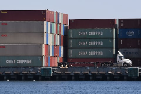 China impone nuevas licencias de exportación para precursores del fentanilo hacia EE. UU., México y Canadá