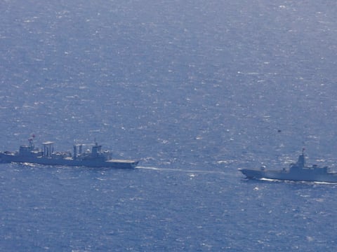 Gigantesco buque de guerra refuerza capacidades antisubmarinas de China: puede transportar sistemas de sonar y operar dos helicópteros