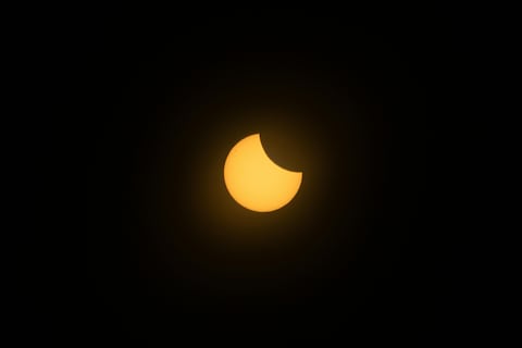 El “ensayo general” del eclipse total: por qué este 30 de abril es tu única oportunidad de saber si podrás verlo desde tu ventana
