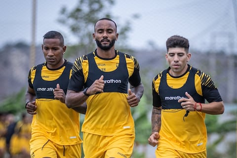 Alianza Lima apunta a un volante de Barcelona SC para reforzar su medio campo