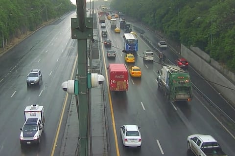 ATM de Guayaquil informa sobre calzada mojada en Vía Perimetral y Av. del Bombero
