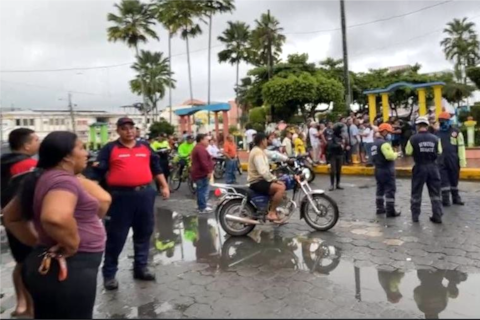 Funcionario municipal fue asesinado a balazos cuando caminaba por parque en Naranjal