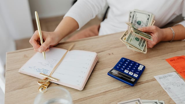 ‘Bancos buscan perfiles muy sólidos’: vivienda registra el puntaje de ‘score’ crediticio más alto en Ecuador, ¿por qué?