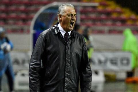 ‘No tenemos nada que reclamarle, estamos tristes’, dice el presidente de la Federación de Fútbol de Costa Rica por la salida del DT Gustavo Alfaro