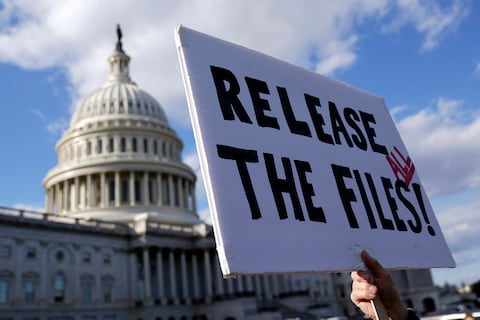 EE. UU. pide de nuevo revelar las transcripciones del gran jurado en el caso Epstein