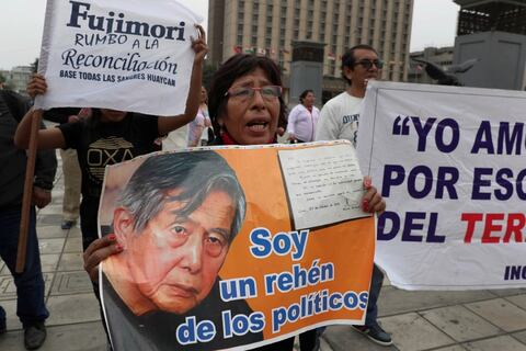 Tensión en Perú por ley que liberaría a Fujimori