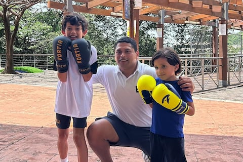 Boxeo gratis en el malecón del Salado para niños y adolescentes