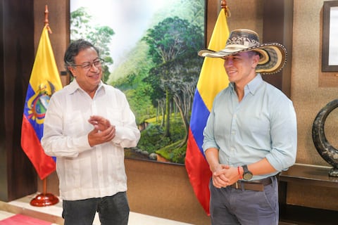 Álvaro Uribe sugiere trabajo “común por la seguridad” entre Ecuador y Colombia tras impasse