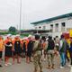 40 internos con experiencia en gastronomía hacen ‘malabares’ para alimentar a 12.500 reclusos de Guayaquil