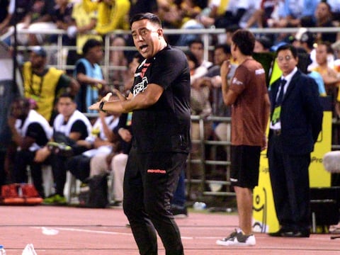 César Farías, DT de Barcelona SC, tras el empate ante Guayaquil City: “Perdimos dos puntos y estamos calientes”