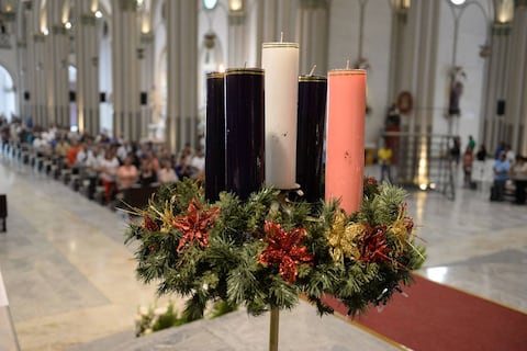 ¿Cómo hacer la corona de Adviento?