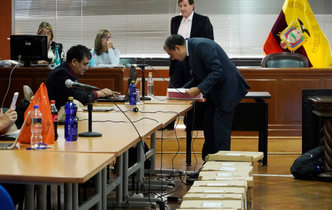 Fiscalía concluye la presentación de su prueba dentro del juicio del caso Metátasis; empieza el turno de las defensas de los 21 acusados