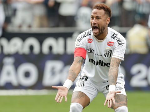 ¡Escándalo en Brasil! Neymar salió del campo para ser atendido, lo confundieron en el cambio y no le permitieron volver