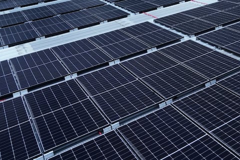 Autogeneración eléctrica: un 70 % de las industrias AV1 de Guayaquil están en etapa avanzada