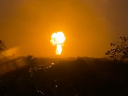 Erupción de volcán de lodo en Antioquia obliga a evacuar viviendas