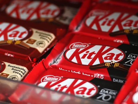 “Apreciamos el buen gusto de los delincuentes, pero esto es demasiado”: roban 12 toneladas de barritas de chocolate