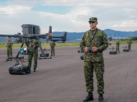 6,3 billones de pesos y 27 países: La movilización masiva para crear el escudo antidrones más ambicioso de Colombia