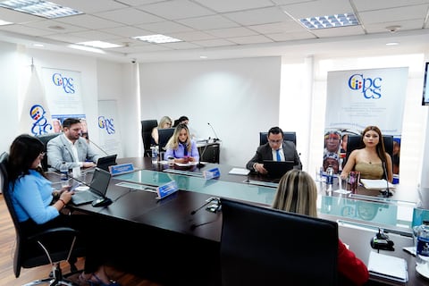 Avanza proceso de selección del vocal principal y suplente del Consejo de la Judicatura