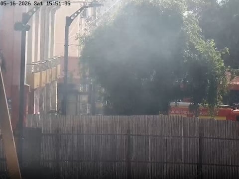 Bomberos se movilizaron por alerta de humo en edificio Multicomercio