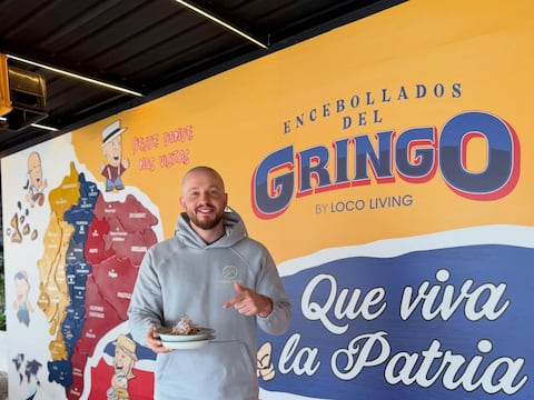 El ‘sueño ecuatoriano’ del canadiense Loco Living y su pasión por el encebollado: abre su primer restaurante dedicado a esta sopa típica