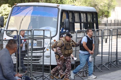 Luisa González y Rafael Correa acusan a Santiago Díaz de colaborar en el caso Caja Chica por resentimiento con la RC