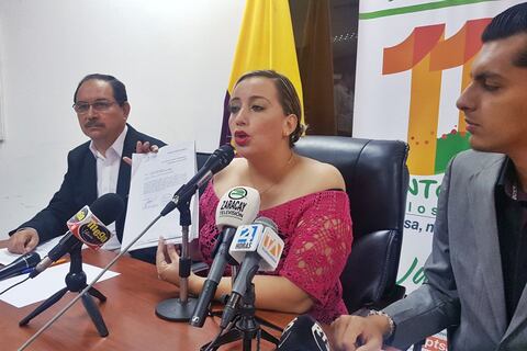 BDE suspende crédito para ampliación de vía Alóag-Santo Domingo