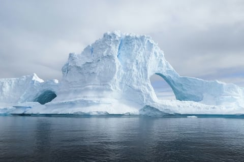 Bóveda del Juicio Final de la Antártida: un santuario a -50 °C donde se busca preservar la historia viva de los glaciares