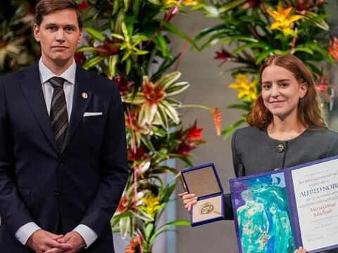 Una ceremonia por excelencia y un discurso emotivo