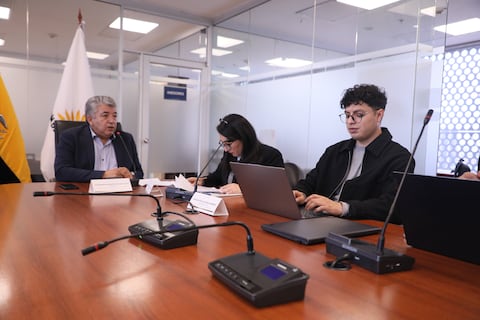 Comisión del Trabajo no logra los votos para aprobar el informe para primer debate de la ley de seguridad social de las Fuerzas Armadas