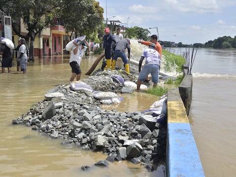 La Niña y el calentamiento del mar prolongan las lluvias intensas hasta finales de marzo en Ecuador, explica oceanógrafo Franklin Ormaza